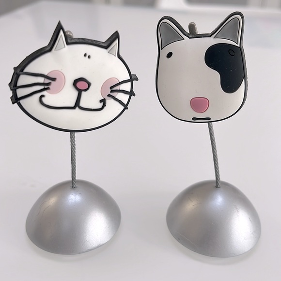 Set of 2 CUTE Cat & Dog Picture Clip Holders - Picture 1 of 4